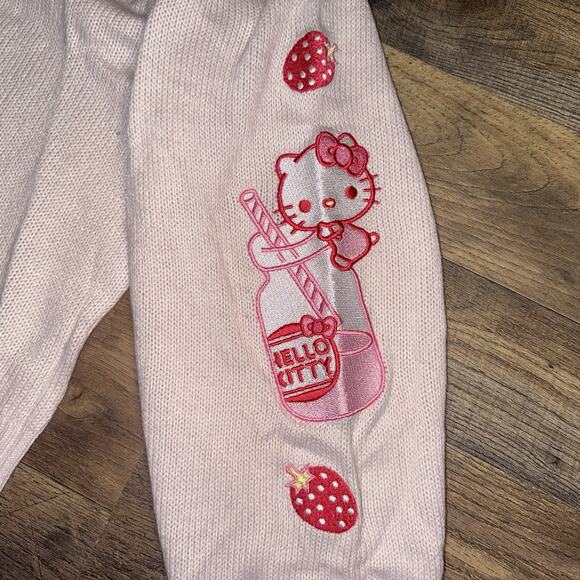 Hello Kitty Sanrio Strawberry Milk Cardigan Sweater Pink XLarge Hot Topic - Picture 5 of 5